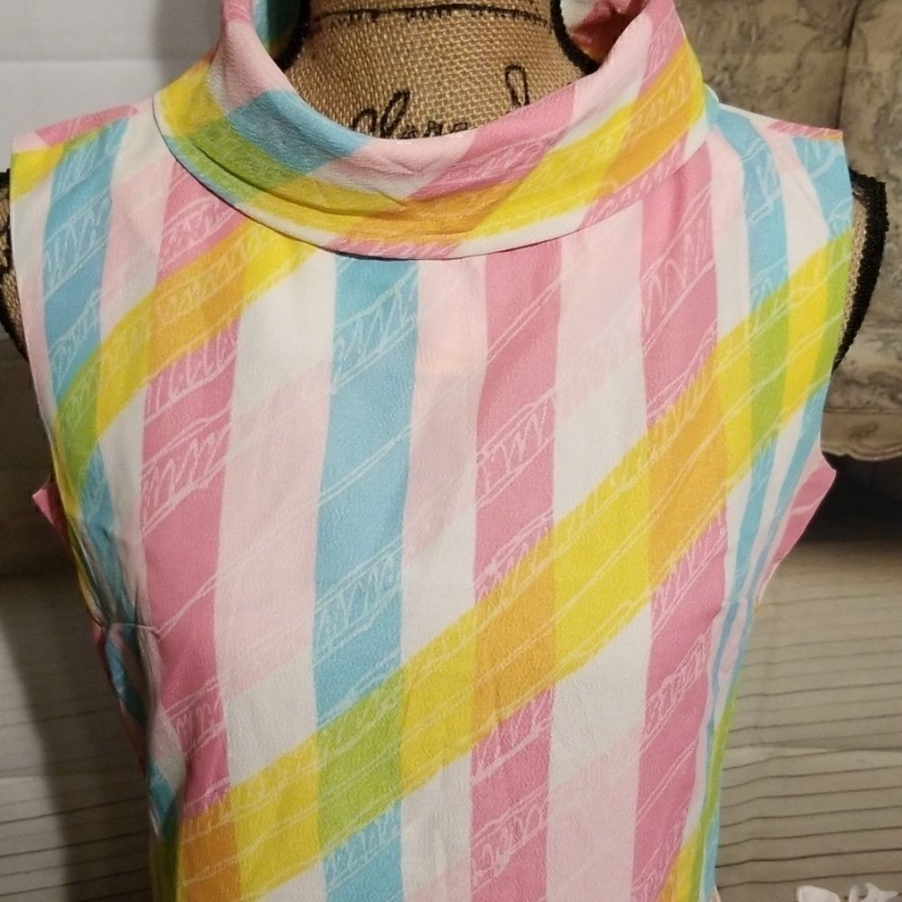 Westbury Fashions VTG Pastel Striped dress with kick pleats - Picture 4 of 8